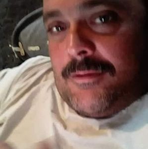 Meet your Posher, Elvis